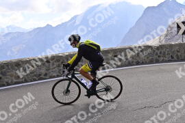 Photo #2752524 | 26-08-2022 10:45 | Passo Dello Stelvio - Prato side BICYCLES