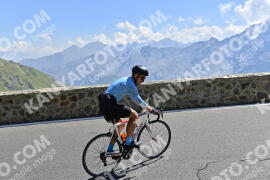 Photo #2369607 | 22-07-2022 11:29 | Passo Dello Stelvio - Prato side BICYCLES