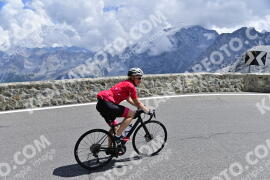 Photo #2420199 | 27-07-2022 13:29 | Passo Dello Stelvio - Prato side BICYCLES