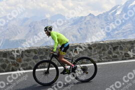 Photo #2366686 | 21-07-2022 12:44 | Passo Dello Stelvio - Prato side BICYCLES