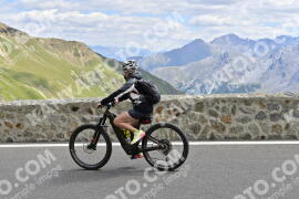 Photo #2309449 | 15-07-2022 12:01 | Passo Dello Stelvio - Prato side BICYCLES