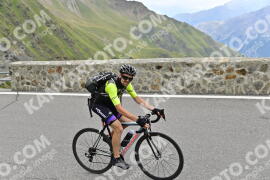 Photo #2462934 | 31-07-2022 10:11 | Passo Dello Stelvio - Prato side BICYCLES