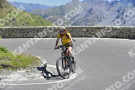 Photo #2254864 | 08-07-2022 12:16 | Passo Dello Stelvio - Prato side BICYCLES