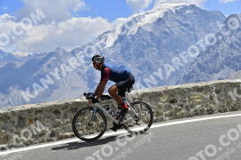 Photo #2355696 | 19-07-2022 13:02 | Passo Dello Stelvio - Prato side BICYCLES