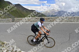 Photo #2431397 | 29-07-2022 14:03 | Passo Dello Stelvio - Prato side BICYCLES