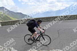 Photo #2364431 | 21-07-2022 10:16 | Passo Dello Stelvio - Prato side BICYCLES