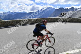 Photo #2482085 | 02-08-2022 10:20 | Passo Dello Stelvio - Prato side BICYCLES