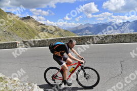 Photo #2754763 | 26-08-2022 12:20 | Passo Dello Stelvio - Prato side BICYCLES