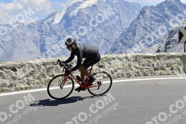 Photo #2371495 | 22-07-2022 13:52 | Passo Dello Stelvio - Prato side BICYCLES