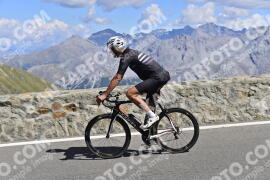 Photo #2743379 | 25-08-2022 14:23 | Passo Dello Stelvio - Prato side BICYCLES
