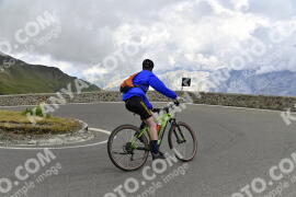 Photo #2421498 | 27-07-2022 14:39 | Passo Dello Stelvio - Prato side BICYCLES