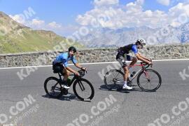 Photo #2372162 | 22-07-2022 14:29 | Passo Dello Stelvio - Prato side BICYCLES