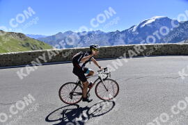 Photo #2337815 | 17-07-2022 10:44 | Passo Dello Stelvio - Prato side BICYCLES
