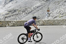 Photo #2426357 | 28-07-2022 11:15 | Passo Dello Stelvio - Prato side BICYCLES