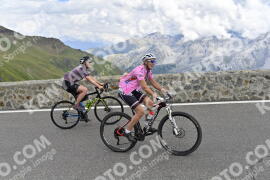 Photo #2431026 | 29-07-2022 13:24 | Passo Dello Stelvio - Prato side BICYCLES