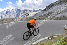 Photo #2780243 | 29-08-2022 14:34 | Passo Dello Stelvio - Prato side BICYCLES