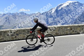 Photo #2320659 | 16-07-2022 12:16 | Passo Dello Stelvio - Prato side BICYCLES