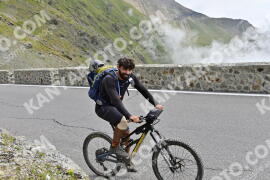 Photo #2425867 | 28-07-2022 10:55 | Passo Dello Stelvio - Prato side BICYCLES