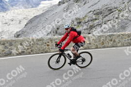 Photo #2407040 | 26-07-2022 13:52 | Passo Dello Stelvio - Prato side BICYCLES