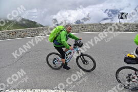 Photo #2238419 | 05-07-2022 14:10 | Passo Dello Stelvio - Prato side BICYCLES