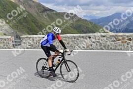 Photo #2443408 | 30-07-2022 14:21 | Passo Dello Stelvio - Prato side BICYCLES