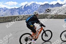 Photo #2482970 | 02-08-2022 11:15 | Passo Dello Stelvio - Prato side BICYCLES