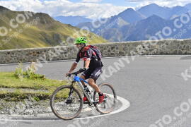 Photo #2766175 | 28-08-2022 10:36 | Passo Dello Stelvio - Prato side BICYCLES