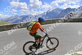 Photo #2754970 | 26-08-2022 12:31 | Passo Dello Stelvio - Prato side BICYCLES