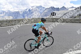 Photo #2407114 | 26-07-2022 14:07 | Passo Dello Stelvio - Prato side BICYCLES
