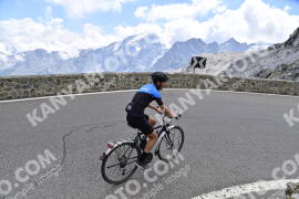 Photo #2427155 | 28-07-2022 11:50 | Passo Dello Stelvio - Prato side BICYCLES