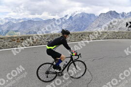 Photo #2460863 | 31-07-2022 14:20 | Passo Dello Stelvio - Prato side BICYCLES