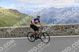 Photo #2460679 | 31-07-2022 14:13 | Passo Dello Stelvio - Prato side BICYCLES