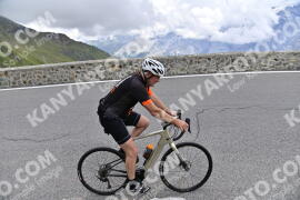 Photo #2419328 | 27-07-2022 12:47 | Passo Dello Stelvio - Prato side BICYCLES