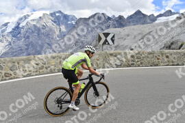 Photo #2812538 | 04-09-2022 14:33 | Passo Dello Stelvio - Prato side BICYCLES