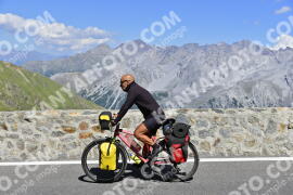 Photo #2349054 | 17-07-2022 15:51 | Passo Dello Stelvio - Prato side BICYCLES
