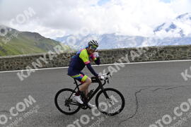 Photo #2419529 | 27-07-2022 12:57 | Passo Dello Stelvio - Prato side BICYCLES