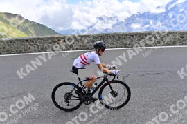 Photo #2427346 | 28-07-2022 12:09 | Passo Dello Stelvio - Prato side BICYCLES