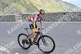 Photo #2365940 | 21-07-2022 11:39 | Passo Dello Stelvio - Prato side BICYCLES
