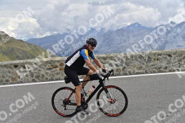 Photo #2825978 | 05-09-2022 13:08 | Passo Dello Stelvio - Prato side BICYCLES