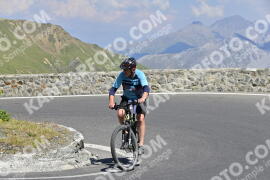 Photo #2367715 | 21-07-2022 14:36 | Passo Dello Stelvio - Prato side BICYCLES