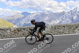 Photo #2757228 | 26-08-2022 14:18 | Passo Dello Stelvio - Prato side BICYCLES