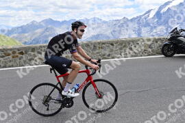 Photo #2309607 | 15-07-2022 12:08 | Passo Dello Stelvio - Prato side BICYCLES