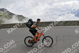 Photo #2425860 | 28-07-2022 10:52 | Passo Dello Stelvio - Prato side BICYCLES