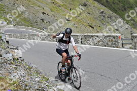 Photo #2420533 | 27-07-2022 13:43 | Passo Dello Stelvio - Prato side BICYCLES
