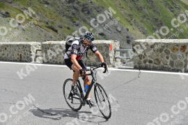Photo #2418209 | 27-07-2022 12:09 | Passo Dello Stelvio - Prato side BICYCLES