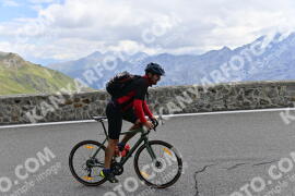 Photo #2440810 | 30-07-2022 11:53 | Passo Dello Stelvio - Prato side BICYCLES