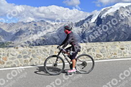 Photo #2813927 | 04-09-2022 15:52 | Passo Dello Stelvio - Prato side BICYCLES