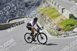 Photo #2398095 | 25-07-2022 10:39 | Passo Dello Stelvio - Prato side BICYCLES