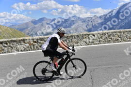 Photo #2756318 | 26-08-2022 13:28 | Passo Dello Stelvio - Prato side BICYCLES