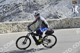 Photo #2835305 | 06-09-2022 15:21 | Passo Dello Stelvio - Prato side BICYCLES